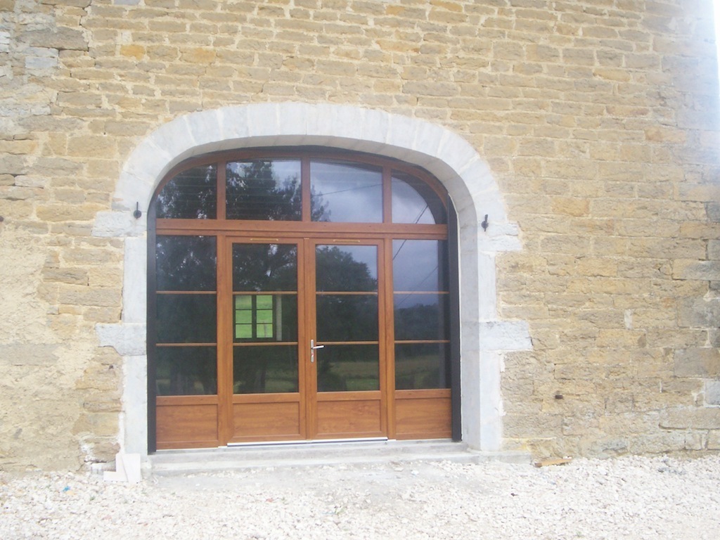 Fenêtre Porte Fenêtre Et Coulissant Sur Mesure Jura Pernin